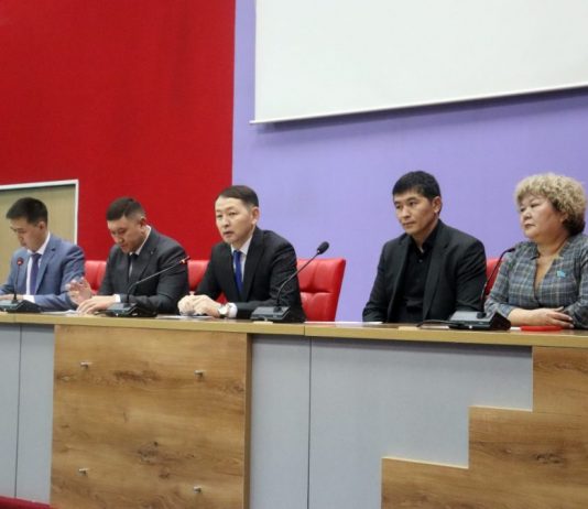 «Табысты отбасы» әлеуметтік жобасының алғашқы түлектері сертификат иеленді