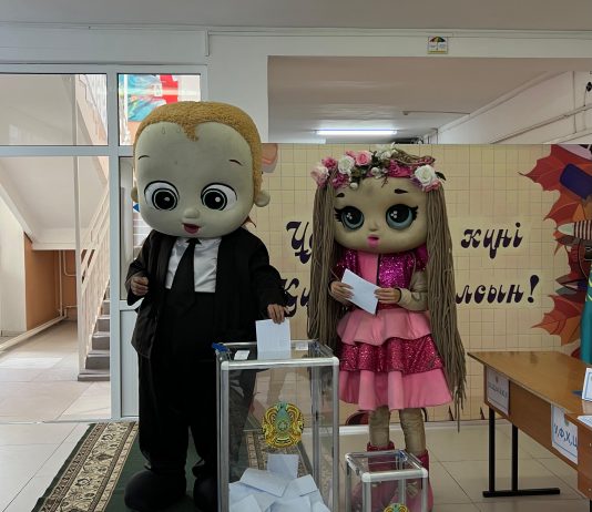 «Босс-Молокосос» Талдықорғанда таңдау жасады