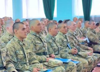 Алакөлдік жас шекарашыларды жауынгерлік оқыту басталды
