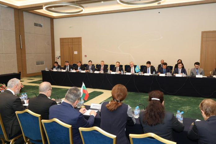 5017ee24b8d5c4b37dbfb0fc92f3b105_1280x720