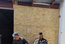 Он саусағынан өнер тамған