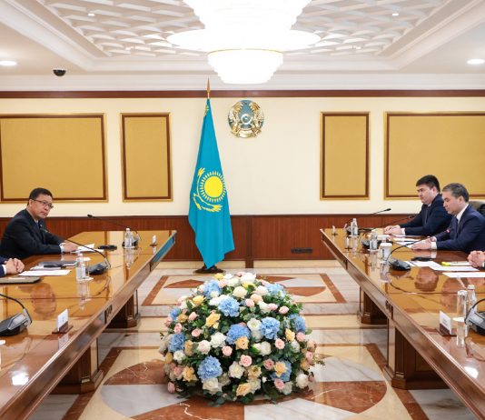 Олжас Бектенов Shandong Energy Group Co. басшысы Ли Вэймен 1,5 мың жұмыс орнын ашуға мүмкіндік беретін көмір химия зауытын салу мәселесін талқылады