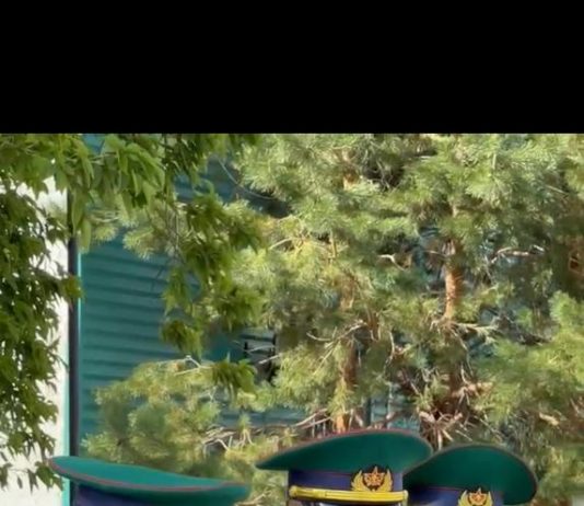 Жас лейтенанттарды салтанатты қарсы алу рәсімі