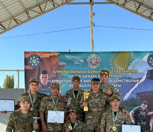 Жетісулық шекарашылар бірінші орынның тұғырынан көрінді