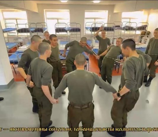 Сарбаздармен тренинг өтті