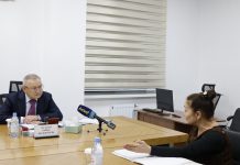 Облыс әкімі азаматтарды жеке мәселелері бойынша қабылдады