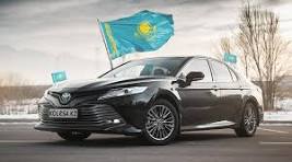 Қазақстан Республикасының Тәуелсіздік күнін мерекелеу барысында әлеуметтік желілерде Қазақстан Республикасының Мемлекеттік Туын автокөліктерде пайдалану мәселесі кеңінен талқыланды