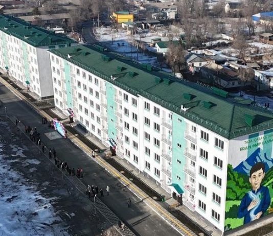 Жетісудағы қоныс тойы: 120 пәтерлік екі үй пайдалануға берілді