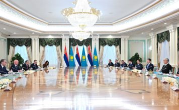 Қазақстан мен Сербия президенттері кеңейтілген құрамда келіссөз жүргізді