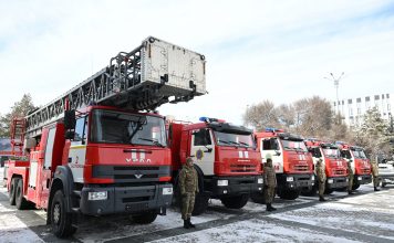 Жетісуда құтқарушыларға арнайы көліктер тапсырылды