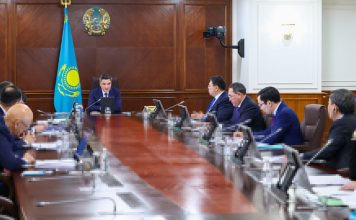 Инвестициялар және инфрақұрылым: Премьер-министр Мемлекет басшысының тапсырмалары аясында Алатау қаласын дамыту жөніндегі кеңес отырысын өткізді