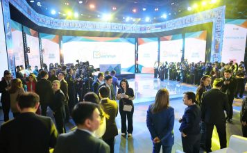 Жаңа Конституция қазақстандықтардың өміріне қалай әсер етеді – Астанада «Референдум–2026» онлайн-марафоны өтуде