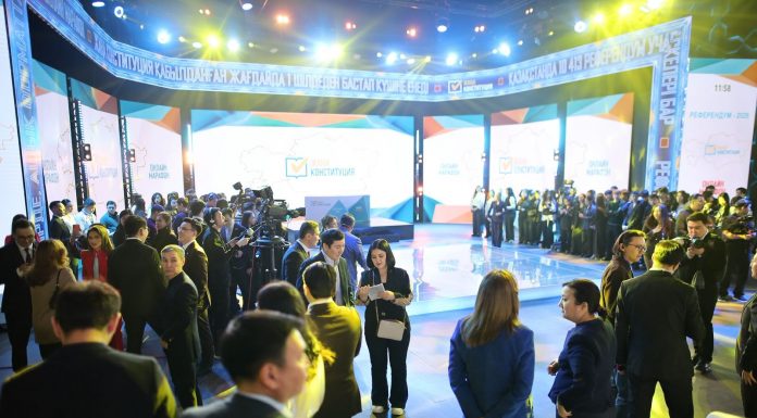 Жаңа Конституция қазақстандықтардың өміріне қалай әсер етеді – Астанада «Референдум–2026» онлайн-марафоны өтуде