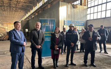 Работникам талдыкорганского завода разъяснили основные положения проекта новой Конституции