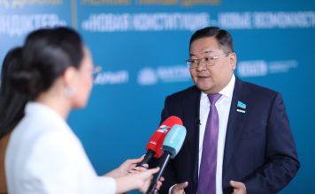 Айдос Сарым: Жаңа Конституцияның 3-бабы – мемлекеттік саясаттың негізгі тірегі