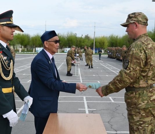 Гвардейск гарнизонында 600 сарбаз әскери-есептік мамандықты меңгерді