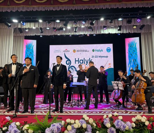 Жетісу облысында «Halyk Әуені» концерттік-гастрольдік туры аясында рухани кеш өтті