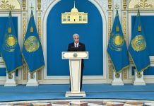 Президент ұлт руханиятына адал қызмет етіп жүрген мамандардың әлеуметтік жағдайын жақсартуға ерекше мән беріп отыратынын айтты