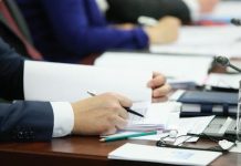 МЕМЛЕКЕТТІК ҚЫЗМЕТТЕГІ МЕРИТОКРАТИЯ – ӘДІЛДІК ПЕН КӘСІБИЛІК КЕПІЛІ