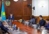 Олжас Бектенов Президенттің «Таза Қазақстан» бастамасын жүзеге асыру бойынша отырыс өткізді