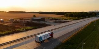 Қазақстан мен Ресей басшыларына «Астана – Мәскеу» жүргізушісіз жүк көлігі автобағытының іске қосылуы көрсетілді