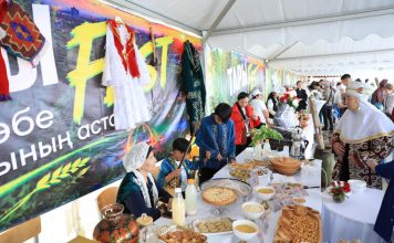 «Ақтөбе – тарының астанасы» гастрофестивалі қонақтарды ұлттық дәстүрлердің бай мұрасымен таныстырды