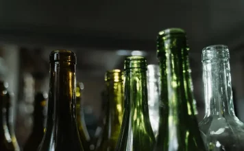 Қостанай облысында 24 тонна спиртті заңсыз әкетудің жолы кесілді