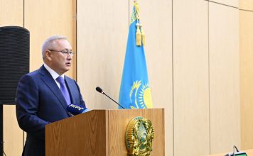 Бейбіт Исабаев: «Кадр ауысымдылығы небәрі 3%, яғни республика көлемінде Жетісуда кадр тұрақтылығы жоғары деңгейде сақталып отыр»