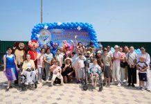 Жетісу облысы: Алакөл жағалауында ерекше қажеттілігі бар балаларға арналған лагерь жазғы маусымын бастады