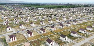 Жетісу облысында Мемлекеттік рәміздер күні қарсаңында 65 отбасы баспаналы болды