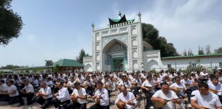 Ұлттық домбыра күні: Жетісуда 5555 домбырашы мерекелік шеруге қатысып, бір мезетте күй орындады