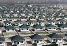 В области Жетісу продолжают решать проблему аварийного жилья
