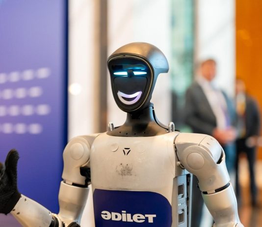 «Әділет» партиясының кезектен тыс III Съезінде азаматтармен байланысты нығайтуға және партия қызметін ұйымдастыруға арналған жаңа цифрлық шешімдер таныстырды