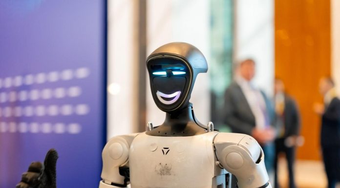 «Әділет» партиясының кезектен тыс III Съезінде азаматтармен байланысты нығайтуға және партия қызметін ұйымдастыруға арналған жаңа цифрлық шешімдер таныстырды
