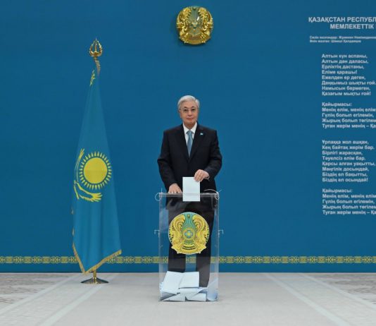 Мемлекет басшысы Қазақстан Республикасының Құрылтай депутаттары сайлауында дауыс берді