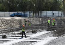 Жетісудың Қаратал ауданында білім беру, спорт, көлік қатынасы, абаттандыру салаларының нысандары салынуда