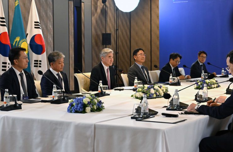 Мемлекет басшысы Hyundai Motor Group корпорациясының президенті әрі стратегия және жоспарлау жөніндегі бөлім жетекшісі Сунг Кимді қабылдады