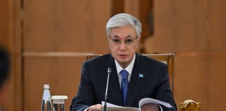 Қасым-Жомарт Тоқаев пен Тхонглун Сисулит кеңейтілген құрамда келіссөз жүргізді