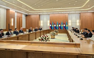 Қасым-Жомарт Тоқаев Лаос компанияларын «Астана» халықаралық қаржы орталығының жеңілдіктерін барынша пайдалануға шақырды