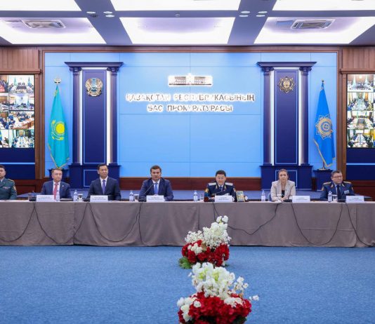 Бас прокуратурада балалардың қауіпсіздігі және жасөспірімдер арасындағы құқық бұзушылықтардың алдын алу мәселелері талқыланды